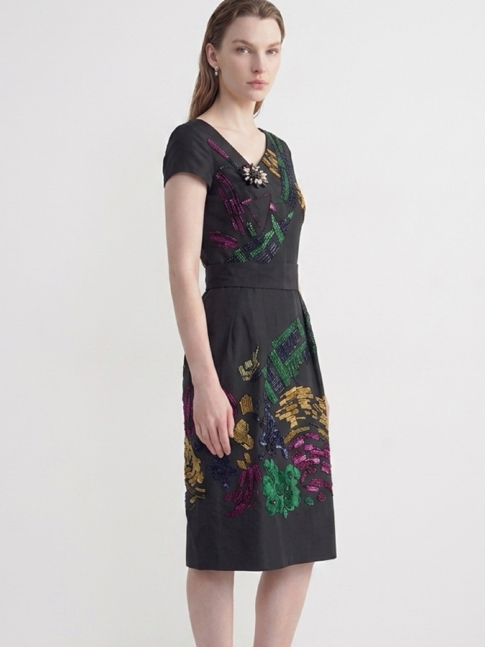 Oscar de la Renta Black Midi Dress with Multicolor Sequin Embroidery - Picture 4 of 14